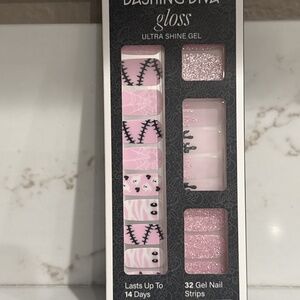 Dashing Diva Halloween Gel Nail Ultra Shine Polish Strips - Glossy Web